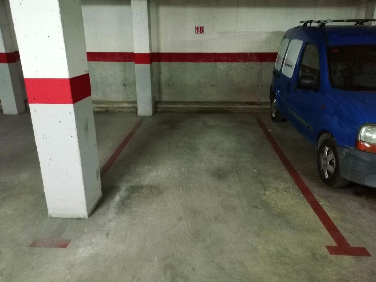 Appartement Apartamento+parking +piscina A 250mts Playa Fenals *